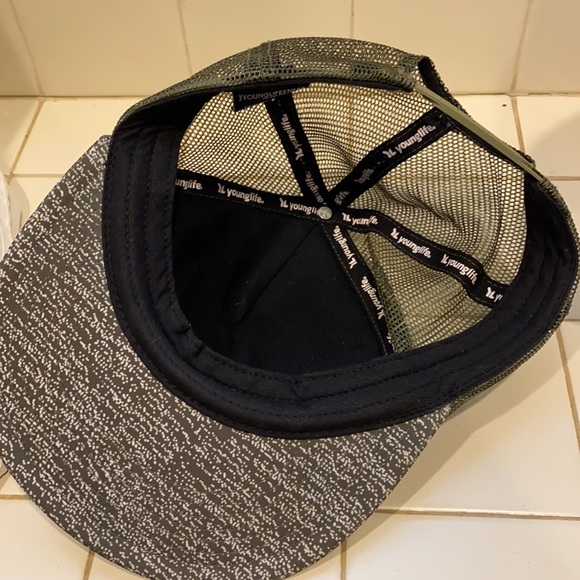 Young life store baseball style hat - Picture 5 of 7